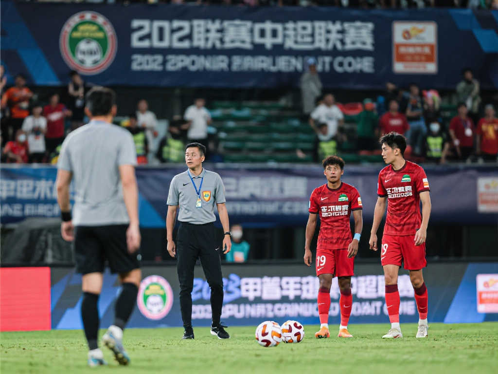 中超战火再起,冠军归属悬念丛生 中超战火再起,冠军归属悬念丛生